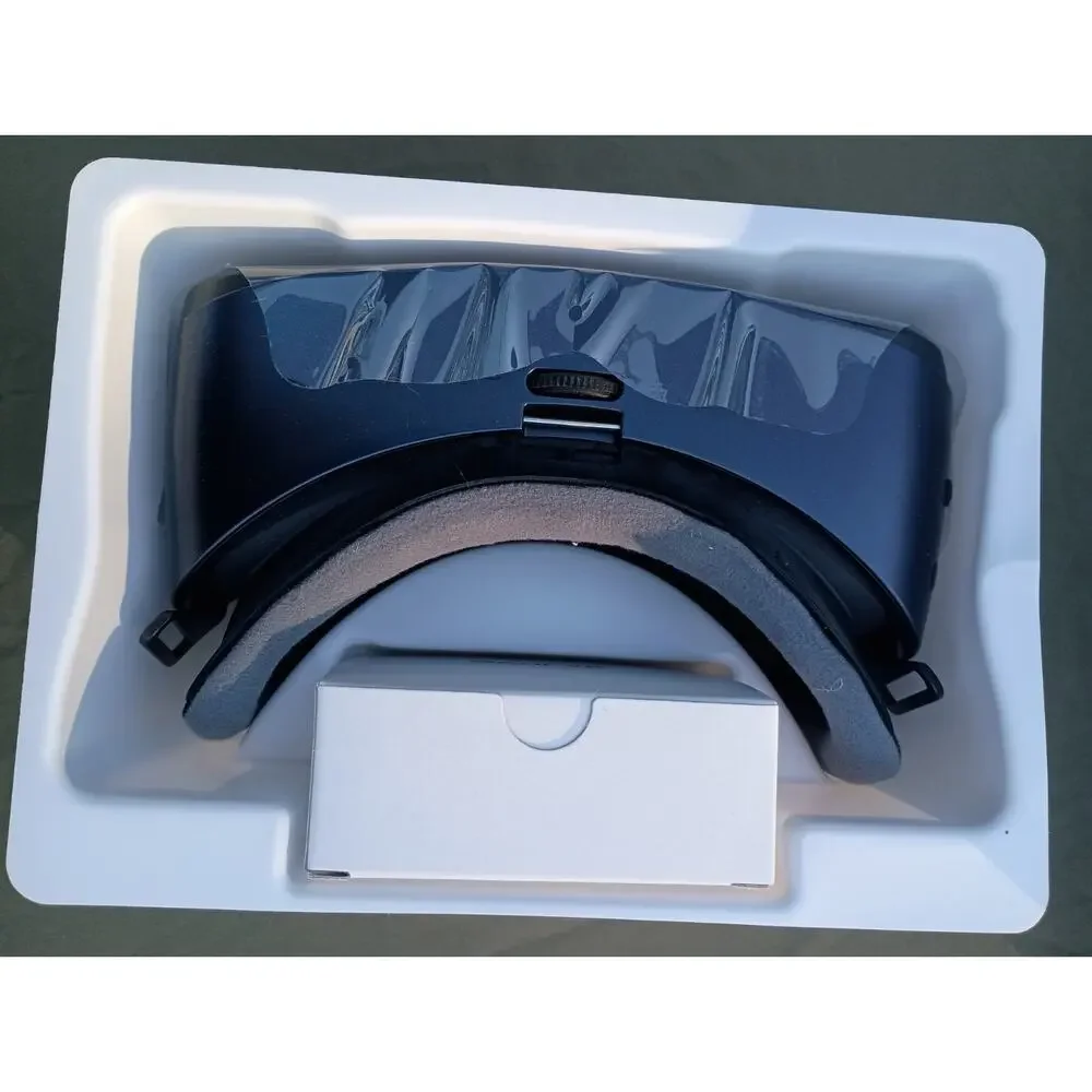 Samsung Gear VR SM-R323 Virtual Reality Headset USB-C Galaxy S6 S7 Edge Note 5